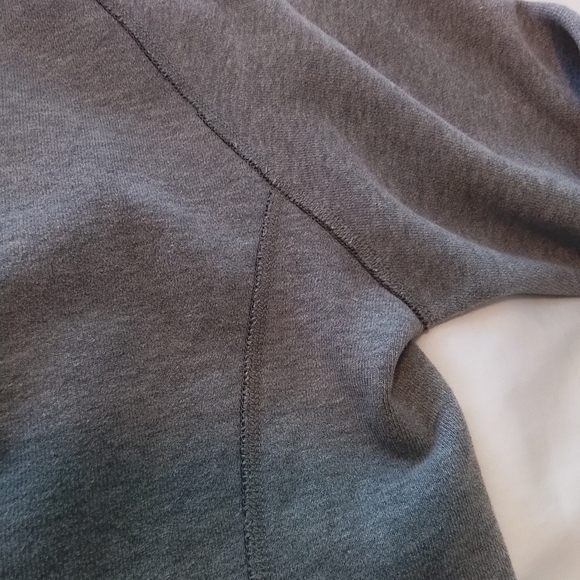 Lululemon hoodie - Picture 3 of 14